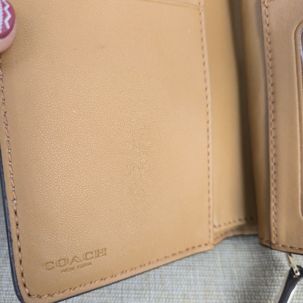 Coach Medium Corner Zip Wallet - Picture 12 of 15